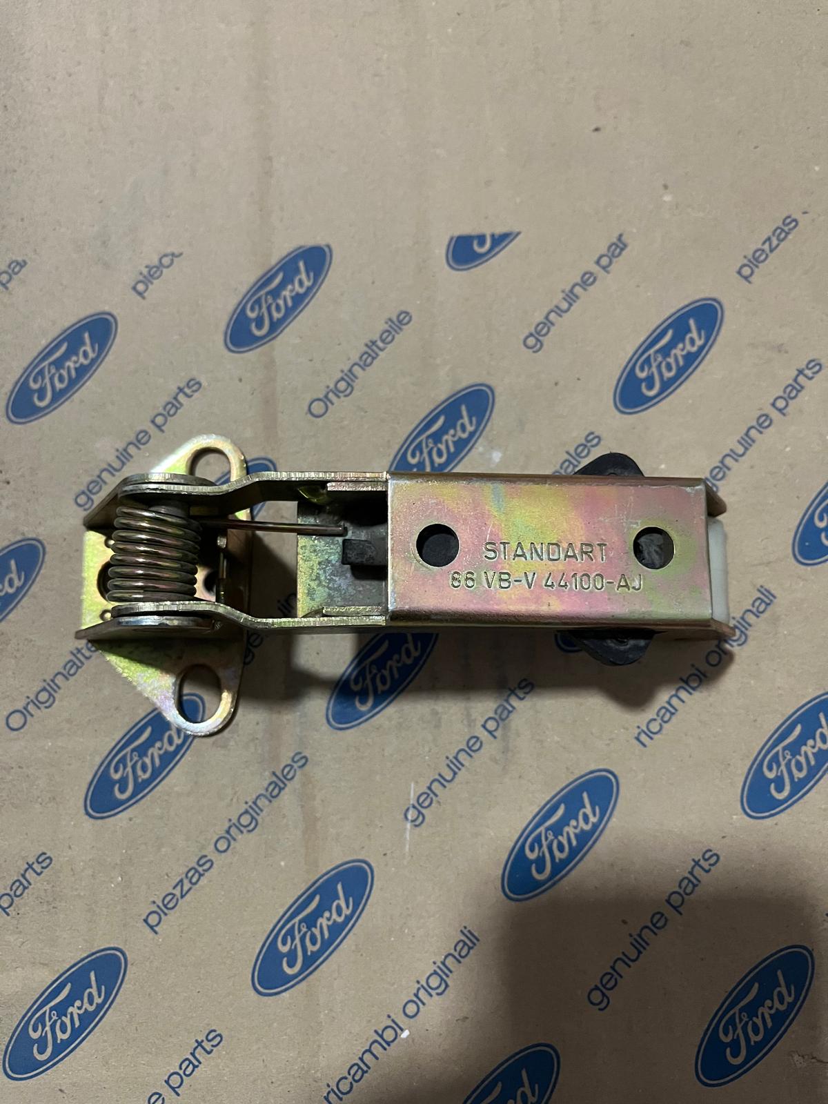 86VB V44100 AK TRANSİT ARKA KAPI GERGİSİ T12/T15 