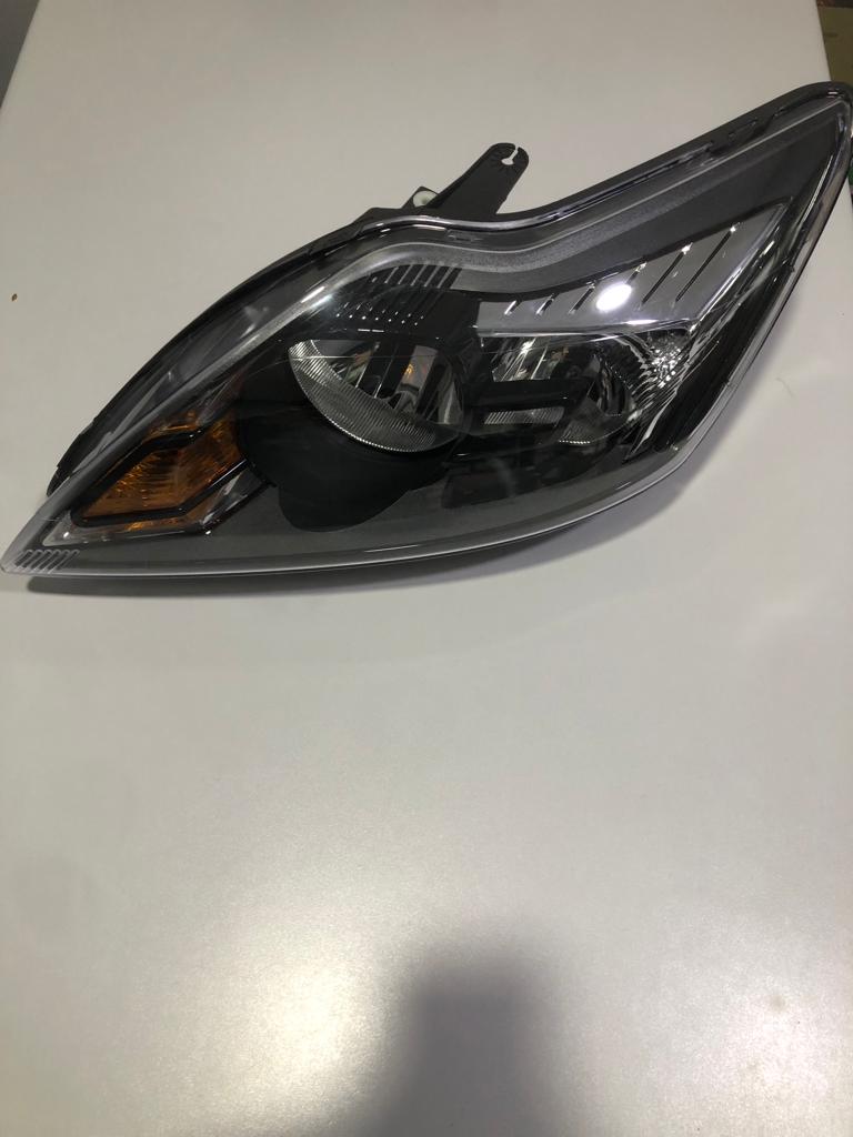 FOCUS SOL FAR 2,5 08-11 SİYAH ZEMİN 8M51 13101 CF/TYC FOR10FO041 