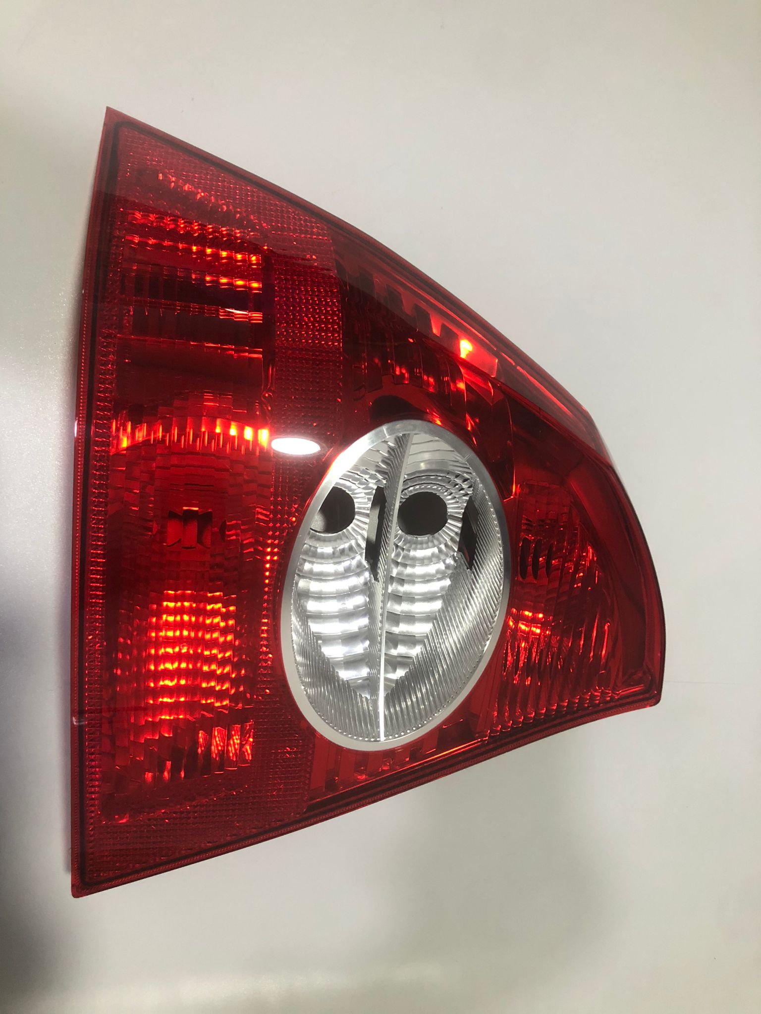 FOCUS SEDAN SOL STOP ORJ 5M51 13A603 AA